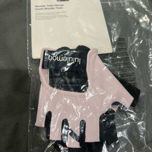 Lululemon Athletica Pink and Black Training Gloves